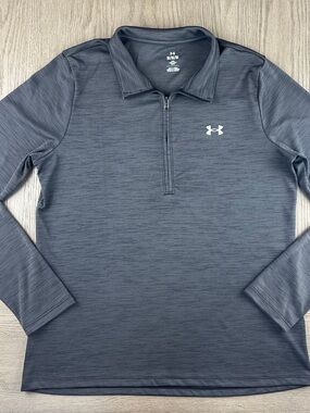 Womens M Under Armour 1/4 Zip Pullover Gray Loose Fit Lightweight